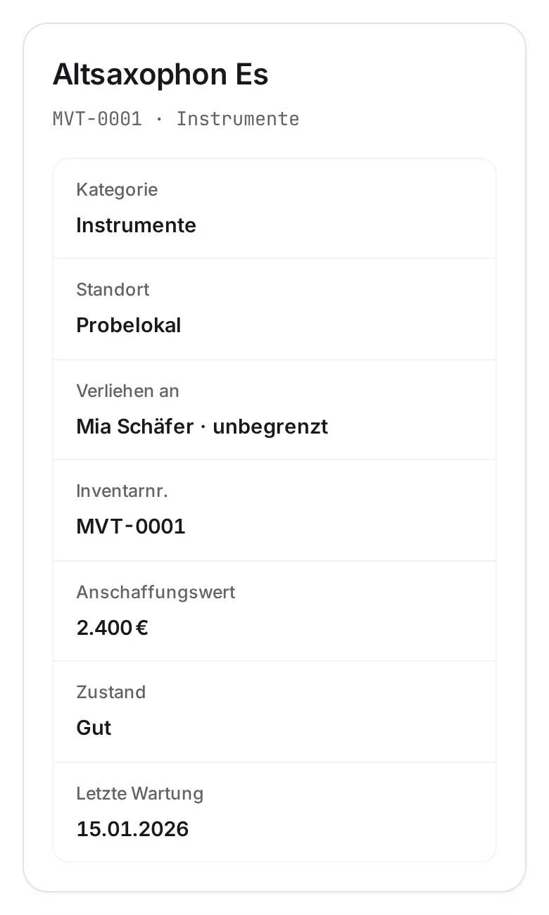 Materialwart auf dem Handy: Altsaxophon, verliehen an eine Jungmusikerin ohne Frist, mit Anschaffungswert, Zustand und letzter Wartung